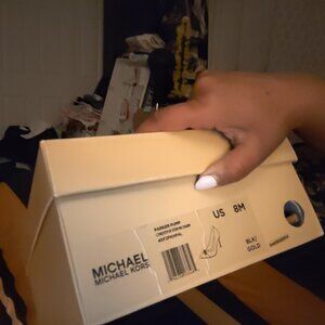 Micheal kors pumps